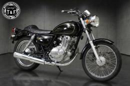 ST250E　スタッド付きカフェシート(タックロール)