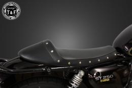 ST250E　スタッド付きカフェシート(スムース)