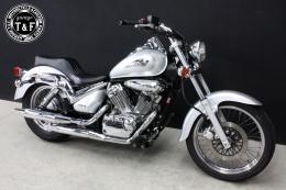 イントルーダーLC250　ダブルシート(バーチカル)