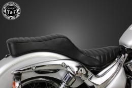 イントルーダーLC250　ダブルシート(タックロール)