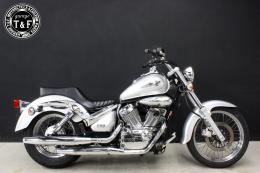 イントルーダーLC250　ダブルシート(タックロール)