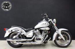 イントルーダーLC250　スタッド付きコブラシート(バーチカル)