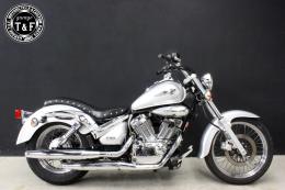 イントルーダーLC250　スタッド付きコブラシート(ダイヤ)