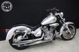 イントルーダーLC250　コブラシート(バーチカル)