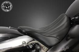 エリミネーター250V　フラットシングルシート(バーチカル)