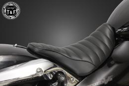 エリミネーター250V　フラットシングルシート(タックロール)