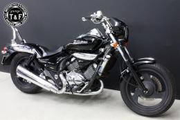 エリミネーター250V　フラットシングルシート(スムース)