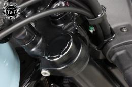 エリミネーター400　フロントフォークトップカバー