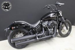 ソフテイル(SOFTAIL)2018年〜モデル用　スタッド付きコブラシート(スムース)