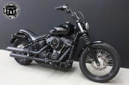 ソフテイル(SOFTAIL)2018年〜モデル用　スタッド付きコブラシート(ダイヤ)