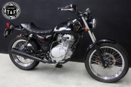 グラストラッカー250(キャブモデル専用)　スタッド付きカフェシート(ダイヤ)