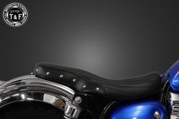 エストレヤ　スタッド付きフラットシート(バーチカル)