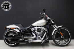 ソフテイルブレイクアウト(2018〜2024年)　ガンファイターシート(スムース)