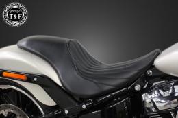 ソフテイルブレイクアウト(2018〜2024年)　ガンファイターシート(バーチカル)