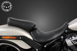 ソフテイルブレイクアウト(2018〜2024年)　ピリオンシート(スムース)